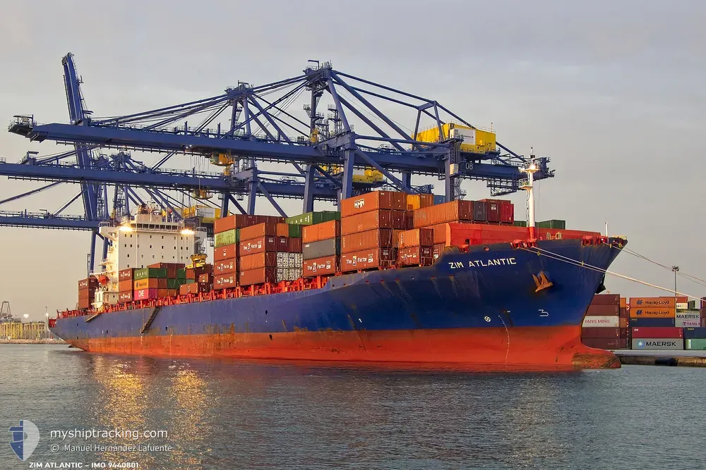 heron hunter (Container Ship) - IMO 9440801, MMSI 205785000, Call Sign ONKH under the flag of Belgium