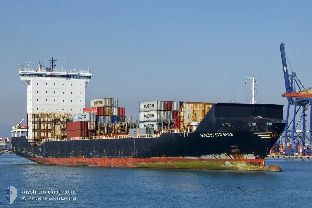 baltic fulmar (Container Ship) - IMO 9313204, MMSI 210925000, Call Sign 5BSL4 under the flag of Cyprus