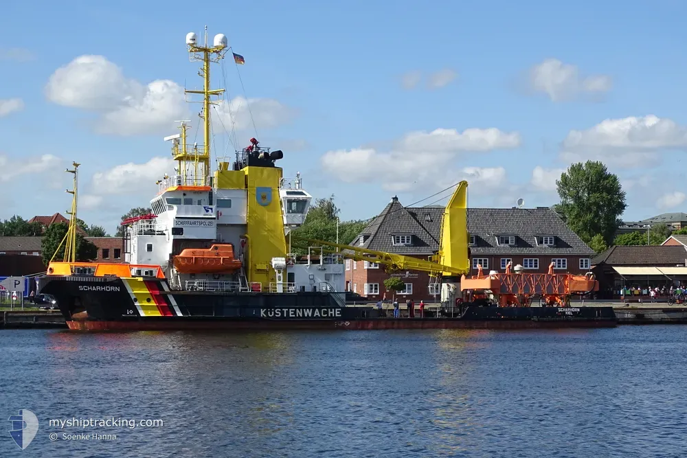 scharhoern (Pollution Control Vessel) - IMO 7349455, MMSI 211219990, Call Sign DGOQ under the flag of Germany