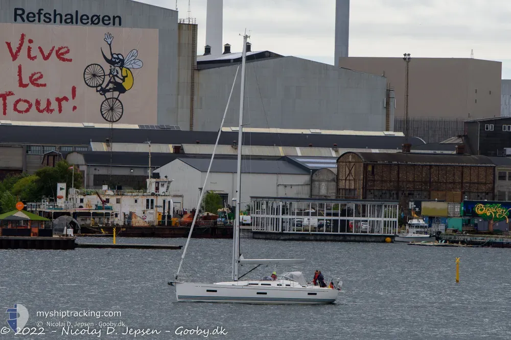 suederhoern (Pleasure craft) - IMO -, MMSI 211262450, Call Sign DG9207 under the flag of Germany