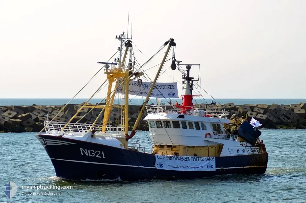ng-21 maria-chris (Fishing Vessel) - IMO 9013921, MMSI 211680250, Call Sign DHNW2 under the flag of Germany
