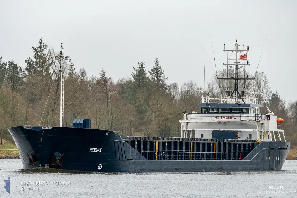 henrike (General Cargo Ship) - IMO 9218222, MMSI 218858000, Call Sign DMLS under the flag of Germany