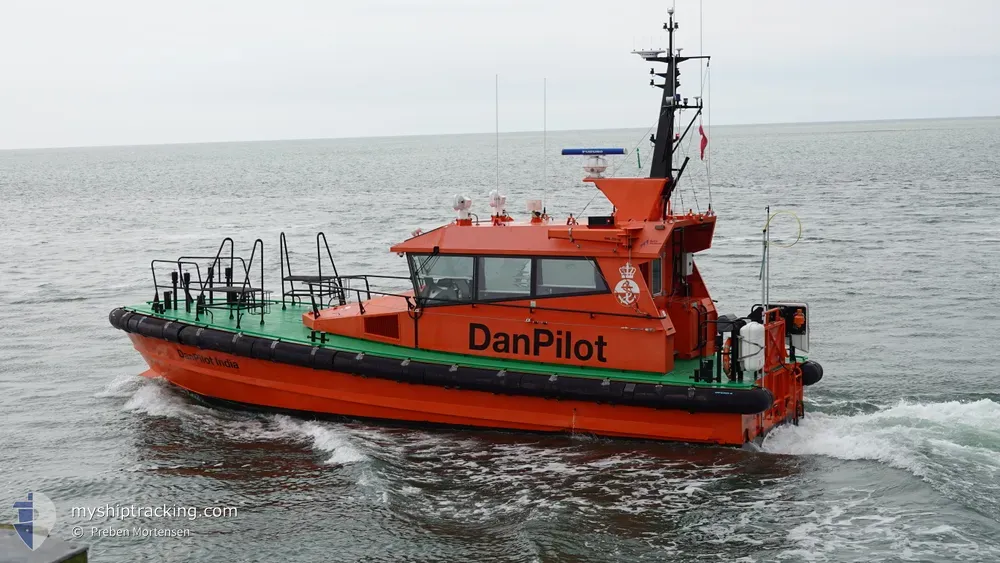 danpilot india (Pilot) - IMO 9839557, MMSI 219024178, Call Sign OX3120 under the flag of Denmark