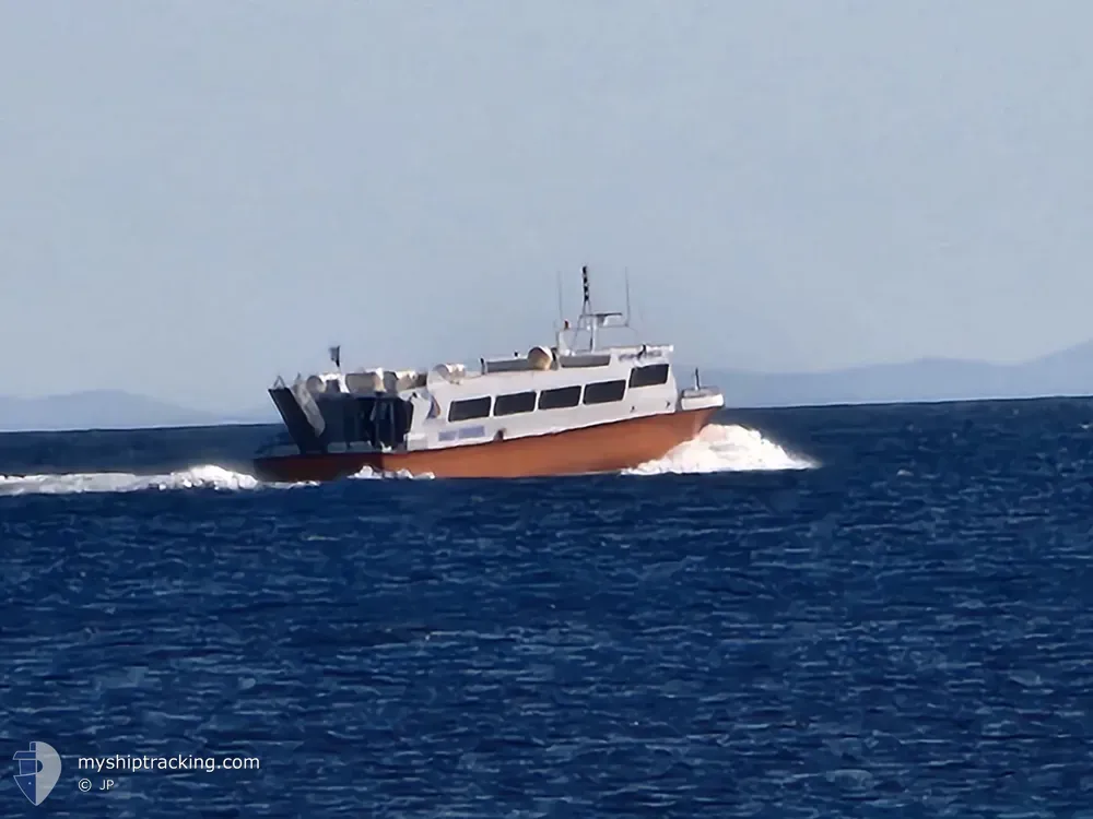 kiriarxos iii (Passenger ship) - IMO -, MMSI 239855200, Call Sign SVA6321 under the flag of Greece