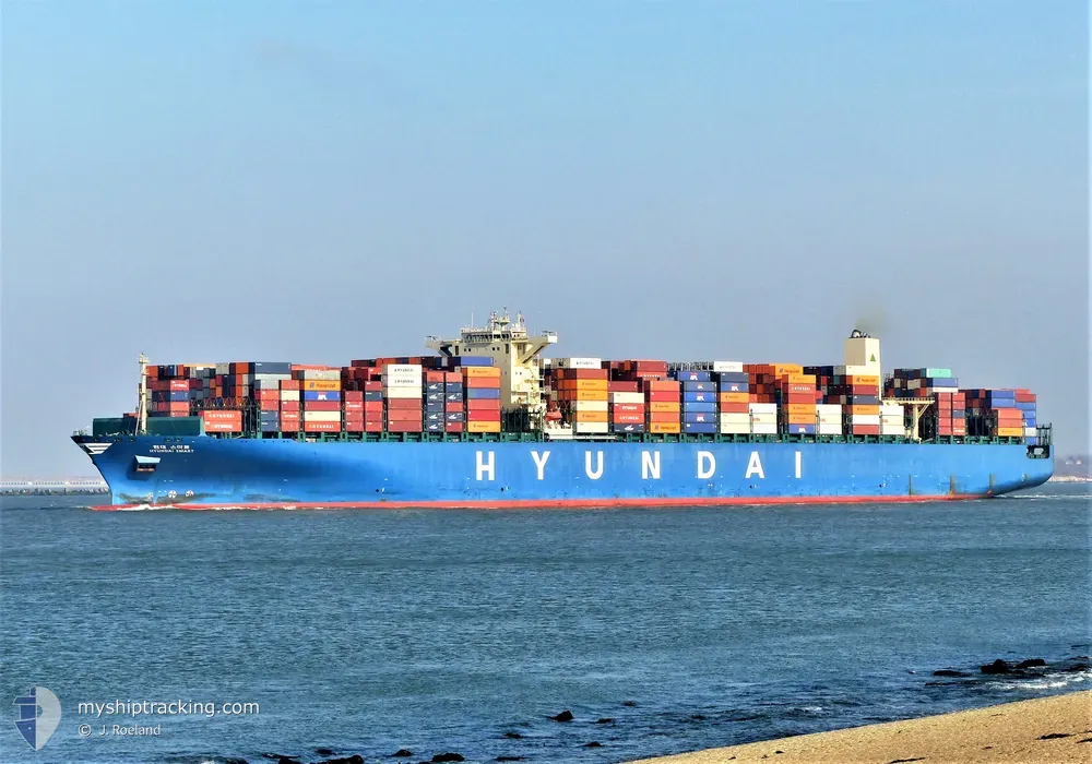hyundai smart (Container Ship) - IMO 9475686, MMSI 241312000, Call Sign SVBY2 under the flag of Greece
