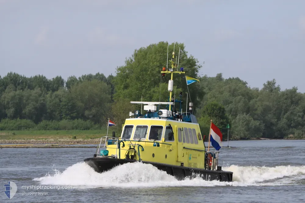 rws 16 (Law enforcment) - IMO -, MMSI 244130275, Call Sign PH7799 under the flag of Netherlands