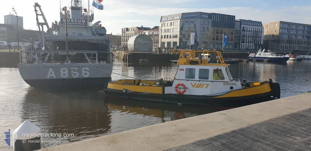 vlb-7 (Tug) - IMO -, MMSI 244650886, Call Sign PD2825 under the flag of Netherlands