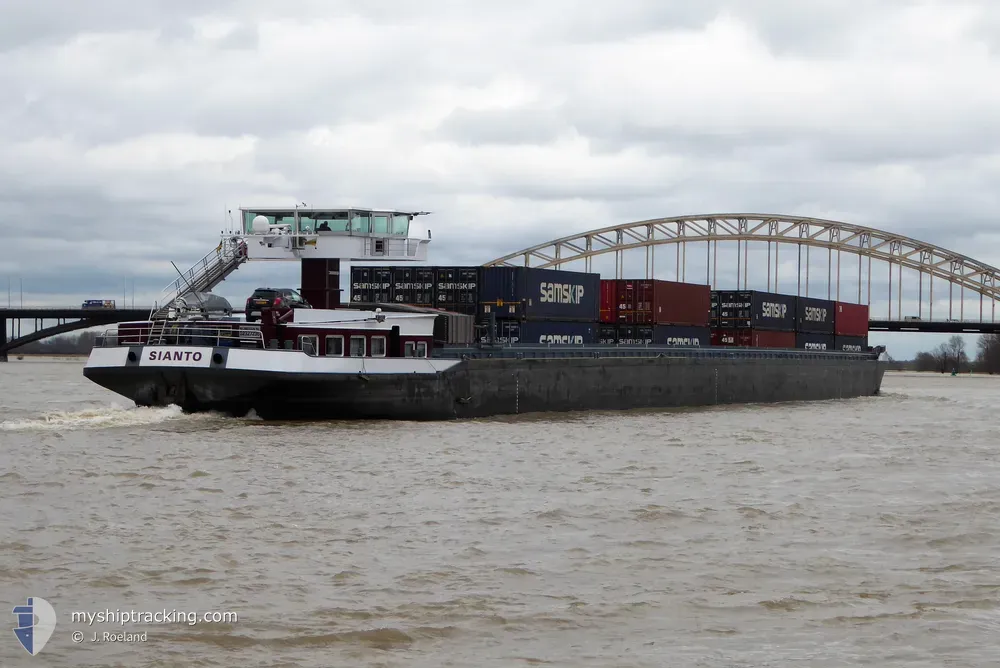sianto (Cargo ship) - IMO -, MMSI 244660663, Call Sign PI9308 under the flag of Netherlands