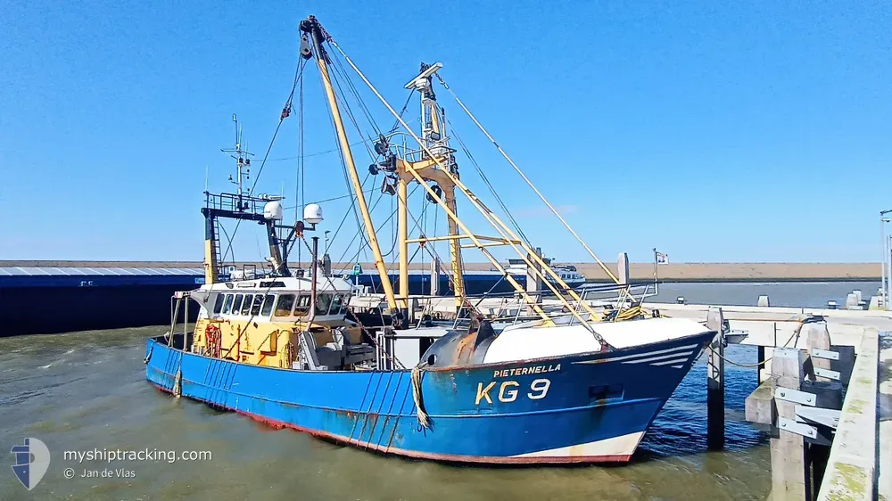 kg9 pieternella (Fishing Vessel) - IMO 8516940, MMSI 245364000, Call Sign PGTD under the flag of Netherlands