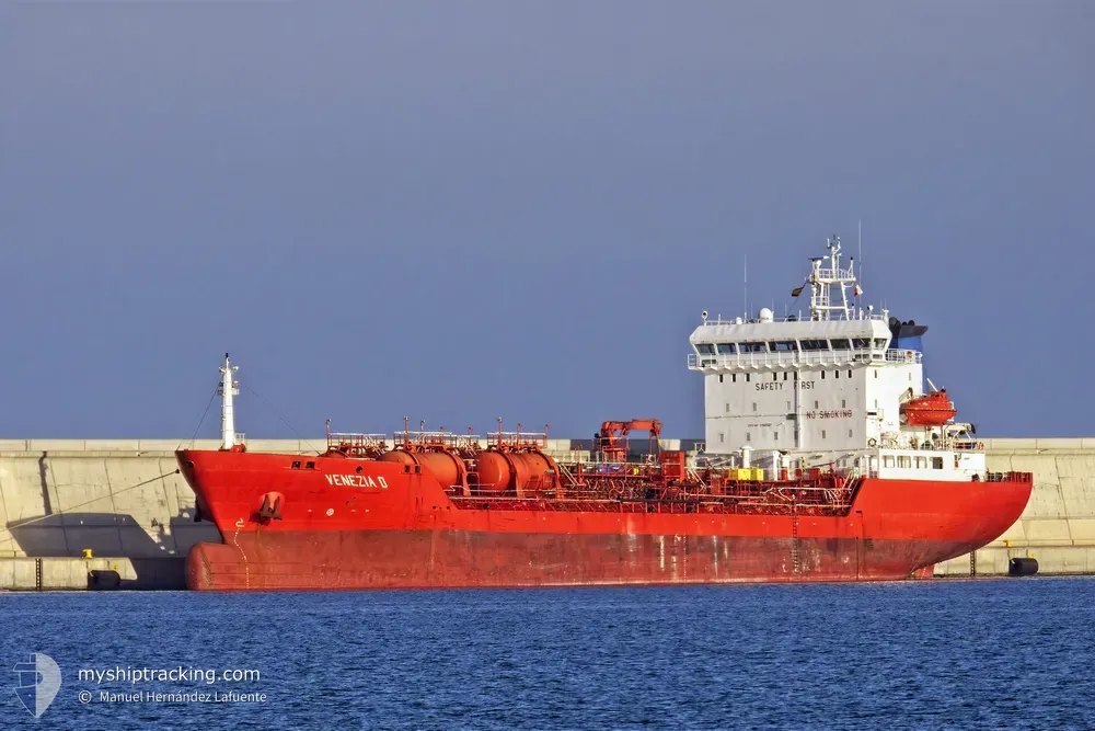 venezia d (Chemical/Oil Products Tanker) - IMO 9150327, MMSI 246347000, Call Sign PBRQ under the flag of Netherlands