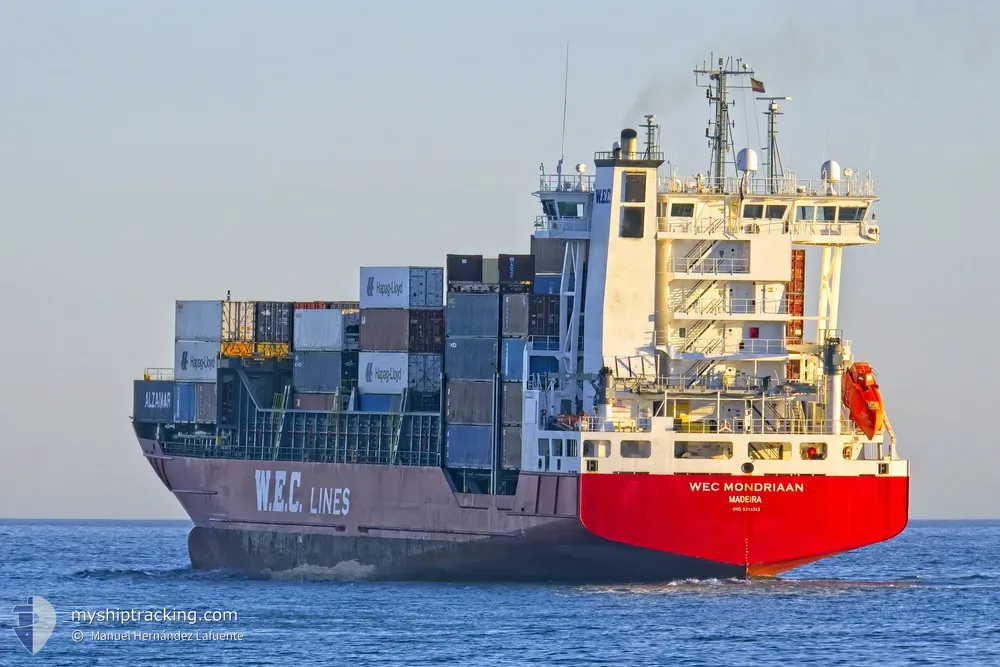 wec mondriaan (Container Ship) - IMO 9354363, MMSI 255805775, Call Sign CQCY under the flag of Madeira
