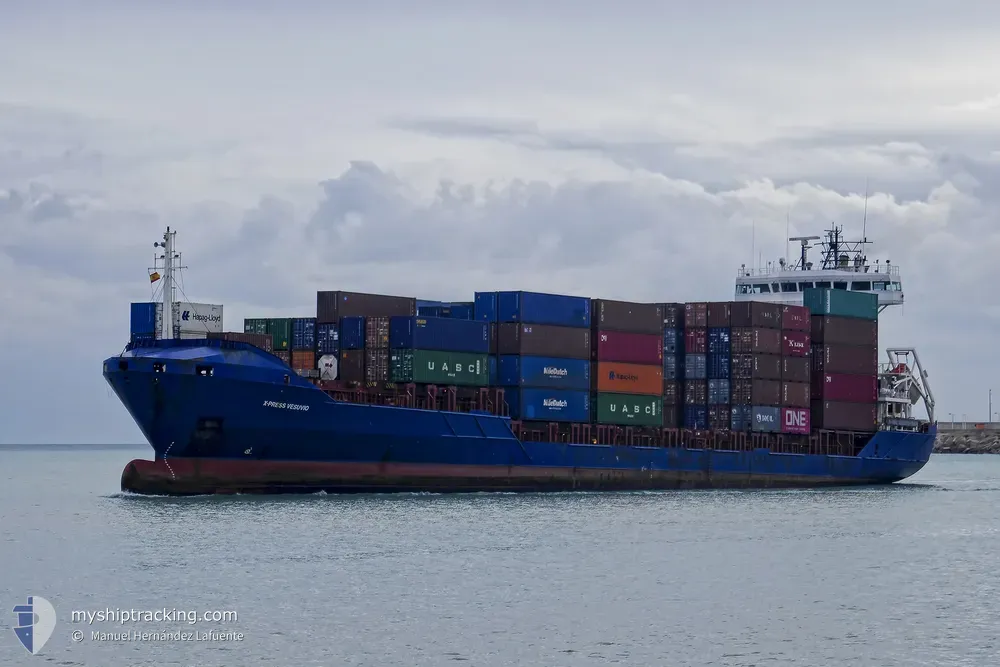 x-press vesuvio (Container Ship) - IMO 9328651, MMSI 256601000, Call Sign 9HA3961 under the flag of Malta