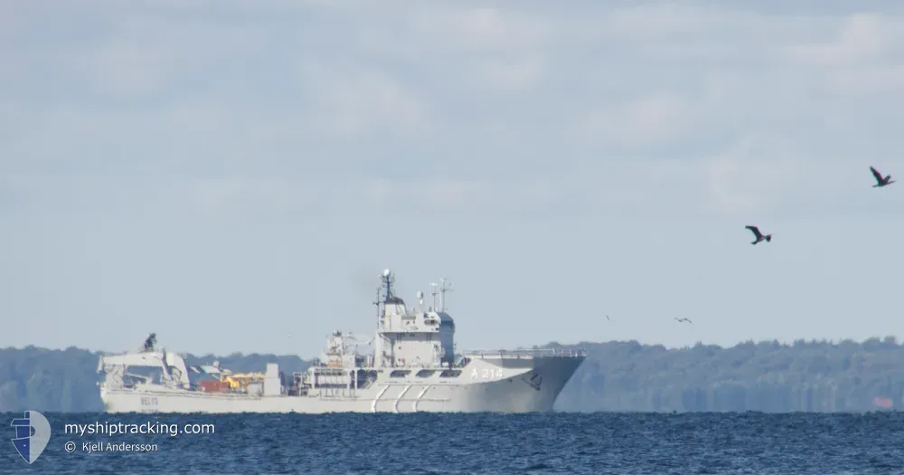 swedish warship a214 () - IMO 8308288, MMSI 265402000, Call Sign SELT under the flag of Sweden