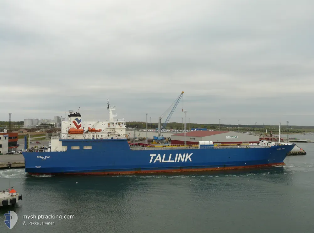 regal star (Passenger/Ro-Ro Cargo Ship) - IMO 9087116, MMSI 276554000, Call Sign ESCM under the flag of Estonia