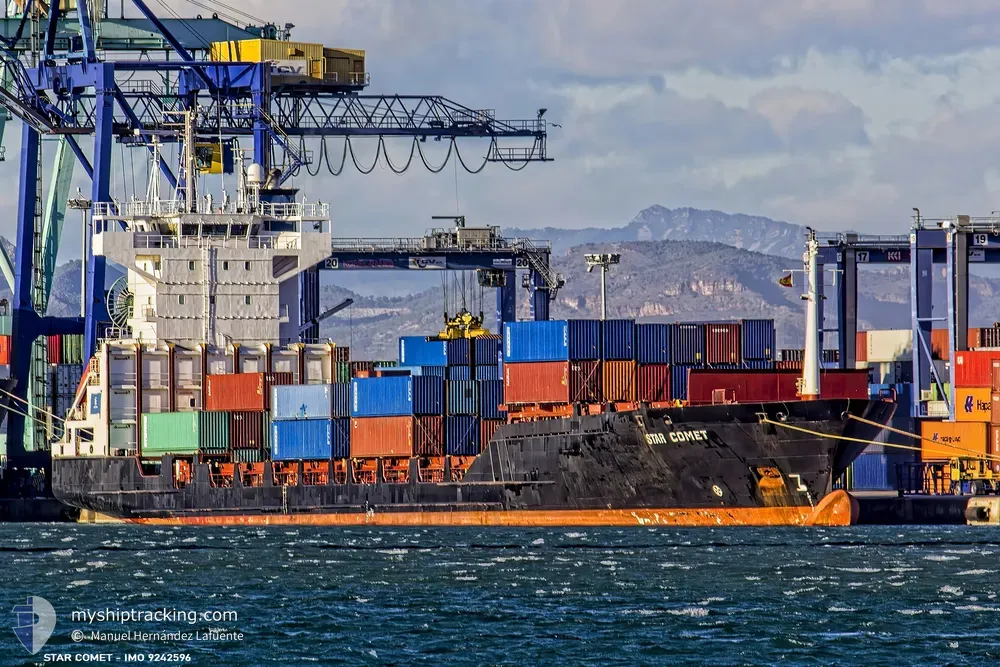 star comet (Container Ship) - IMO 9242596, MMSI 304416000, Call Sign V2OF2 under the flag of Antigua & Barbuda