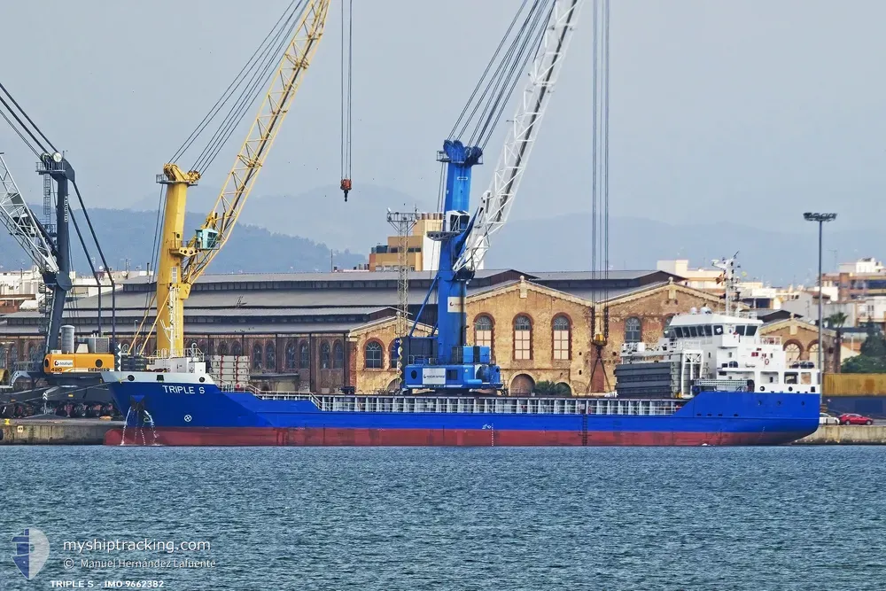 triple s (General Cargo Ship) - IMO 9662382, MMSI 305948000, Call Sign V2QN7 under the flag of Antigua & Barbuda
