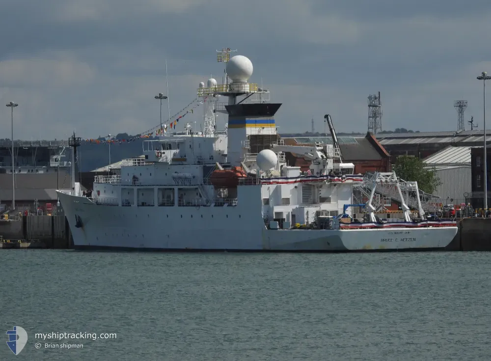 usns bruce heezen (Research Vessel) - IMO 9117272, MMSI 338934000, Call Sign NBID under the flag of USA