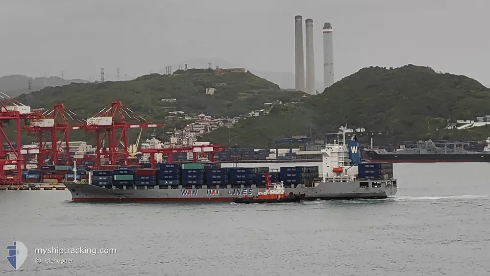 wan hai 232 (Container Ship) - IMO 9208162, MMSI 416047000, Call Sign BKMX under the flag of Taiwan