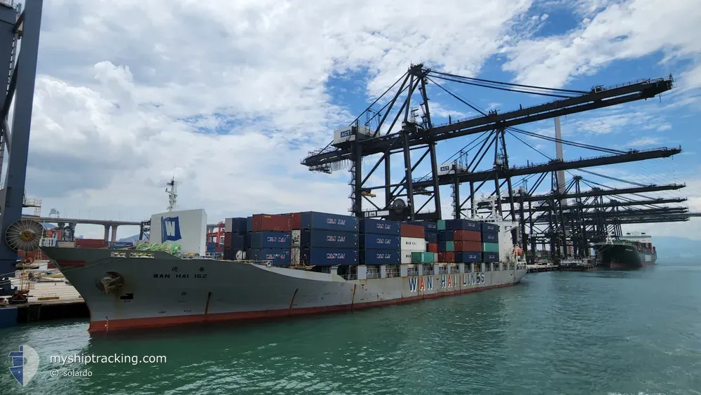 wan hai 162 (Container Ship) - IMO 9132909, MMSI 416258000, Call Sign BLBZ under the flag of Taiwan