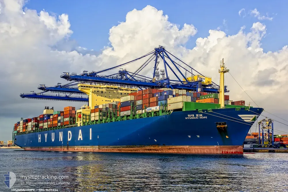 hyundai hope (Container Ship) - IMO 9637234, MMSI 440176000, Call Sign D7HP under the flag of Korea