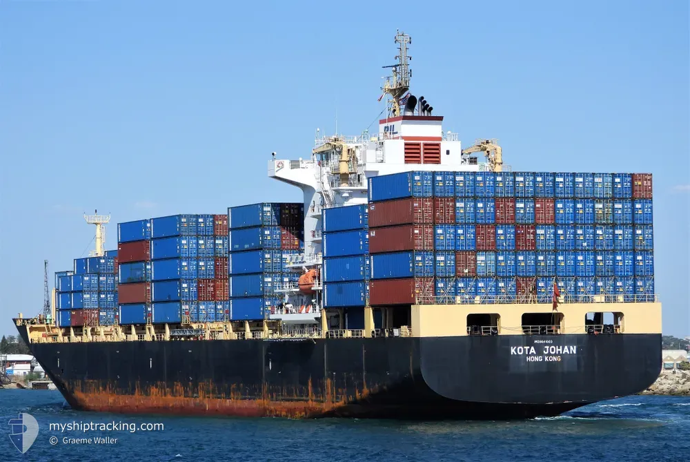 kota johan (Container Ship) - IMO 9641003, MMSI 477021100, Call Sign VRQR6 under the flag of Hong Kong