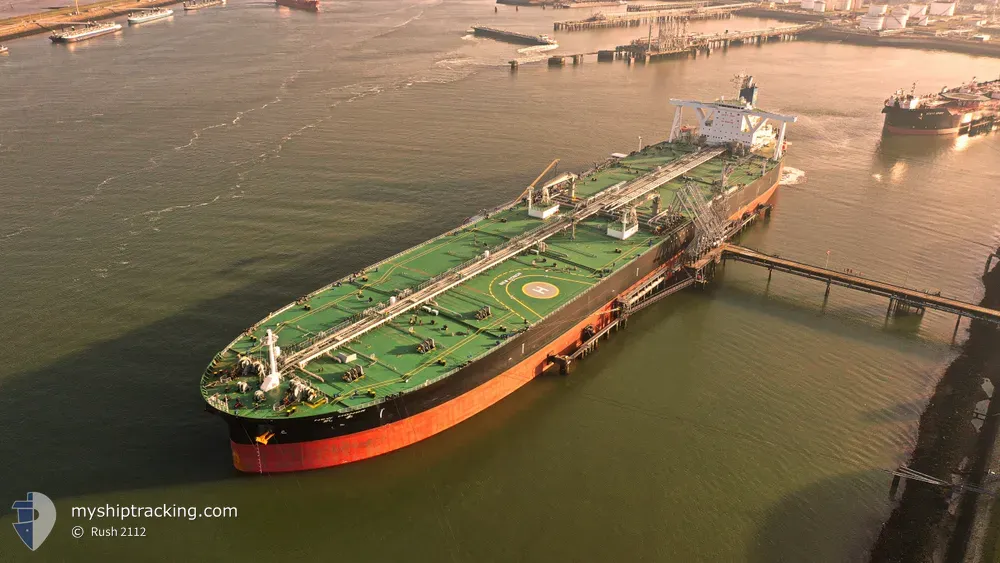new honor (Crude Oil Tanker) - IMO 9799159, MMSI 477237400, Call Sign VRSH7 under the flag of Hong Kong