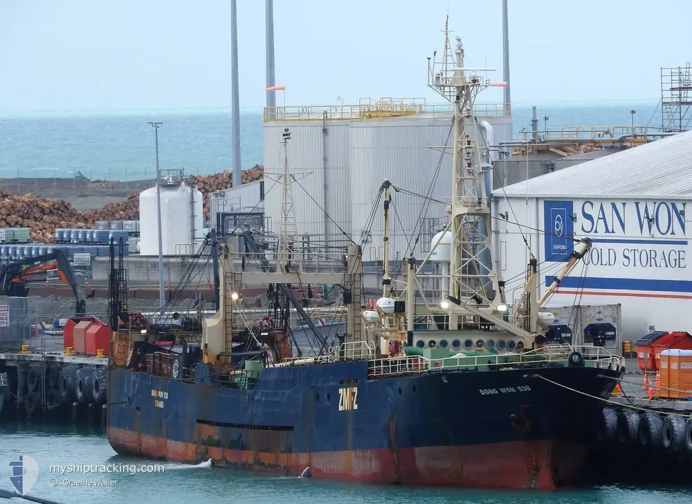 fv dongwon 530 (Fishing Vessel) - IMO 8317239, MMSI 512426000, Call Sign ZMFZ under the flag of New Zealand