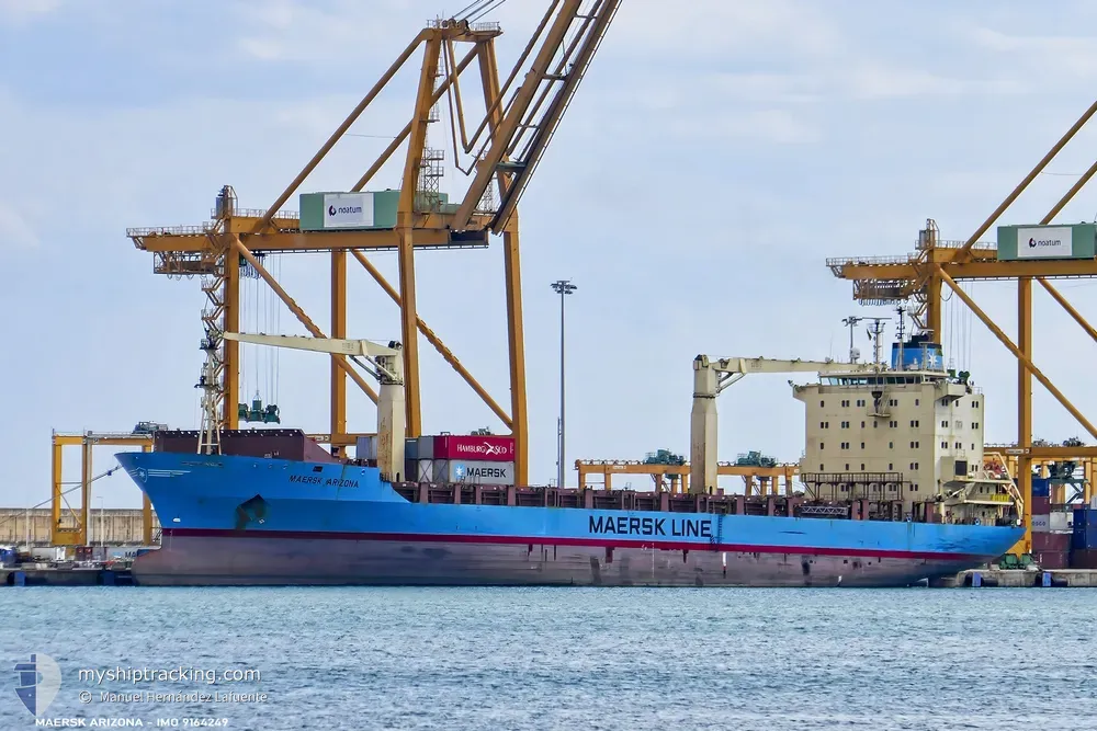 izumi mas (Container Ship) - IMO 9164249, MMSI 525119189, Call Sign YDIM2 under the flag of Indonesia