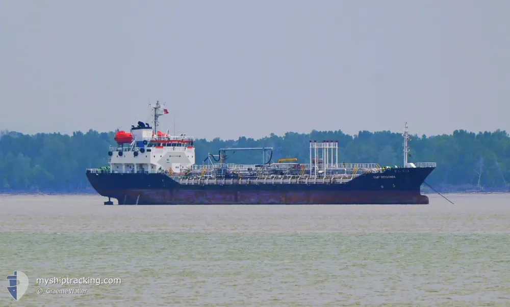 smf begonia (Oil Products Tanker) - IMO 9370989, MMSI 533131015, Call Sign 9MZU7 under the flag of Malaysia