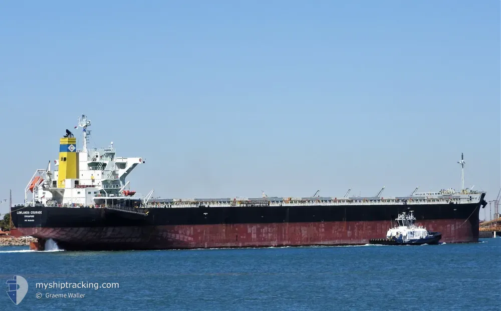 lowlands courage (Bulk Carrier) - IMO 9838450, MMSI 563085300, Call Sign 9V6266 under the flag of Singapore