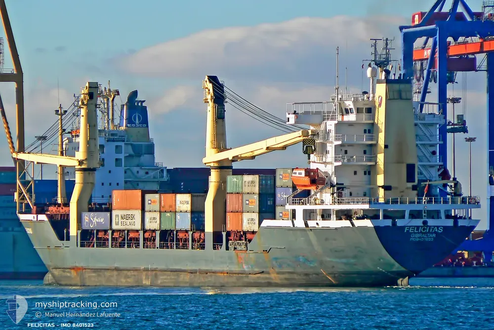 professor b (Container Ship) - IMO 8401523, MMSI 620040000, Call Sign D6A2040 under the flag of Comoros